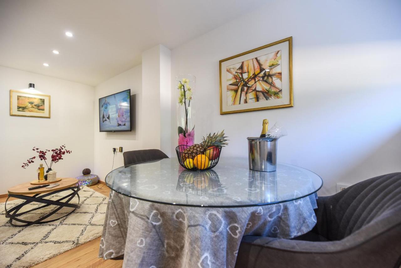 Apartman Maja Appartement Zadar Buitenkant foto